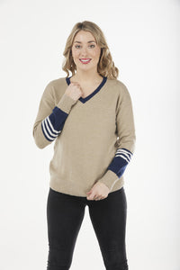 Bella Vee Pullover