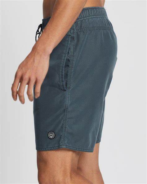 ST GOLIATH Illusion Short Pine | MENS