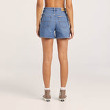 Girlfriend Slim Short | Focus Blue