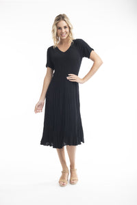 ESSENTIALS DRESS GODET SHORT SLEEVE |BLACK