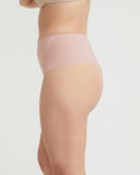 Smooth G-String with Control Pannels