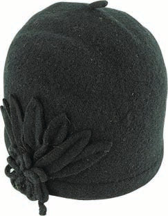 Boiled Wool Pull on with Flower | Black