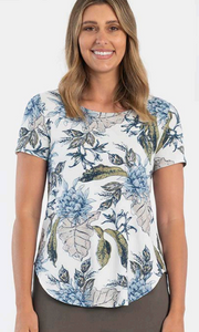 Rounded Neck Floral Leaf Pattern